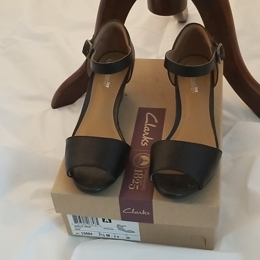 Clark's wedge summer shoe